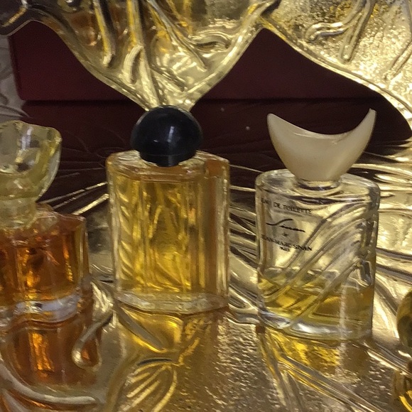 MINIATURE COLOGNE/PERFUME BOTTLES - Picture 3 of 9